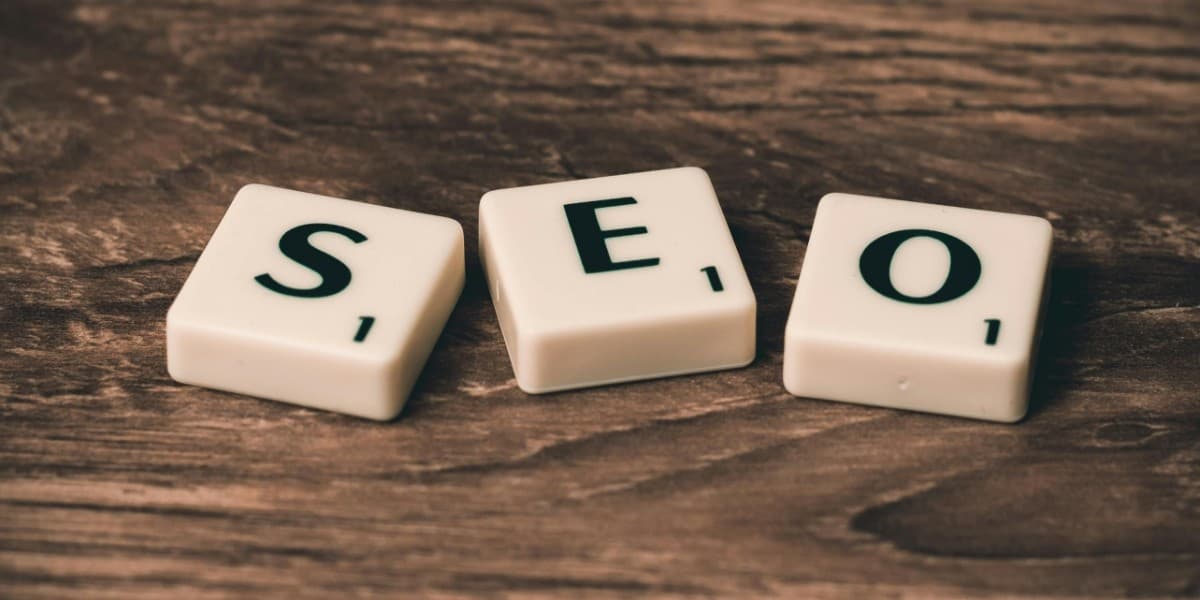 The Importance of a Strong Online Presence for SMEs in Dubai (And How to Build One Without Breaking the Bank)